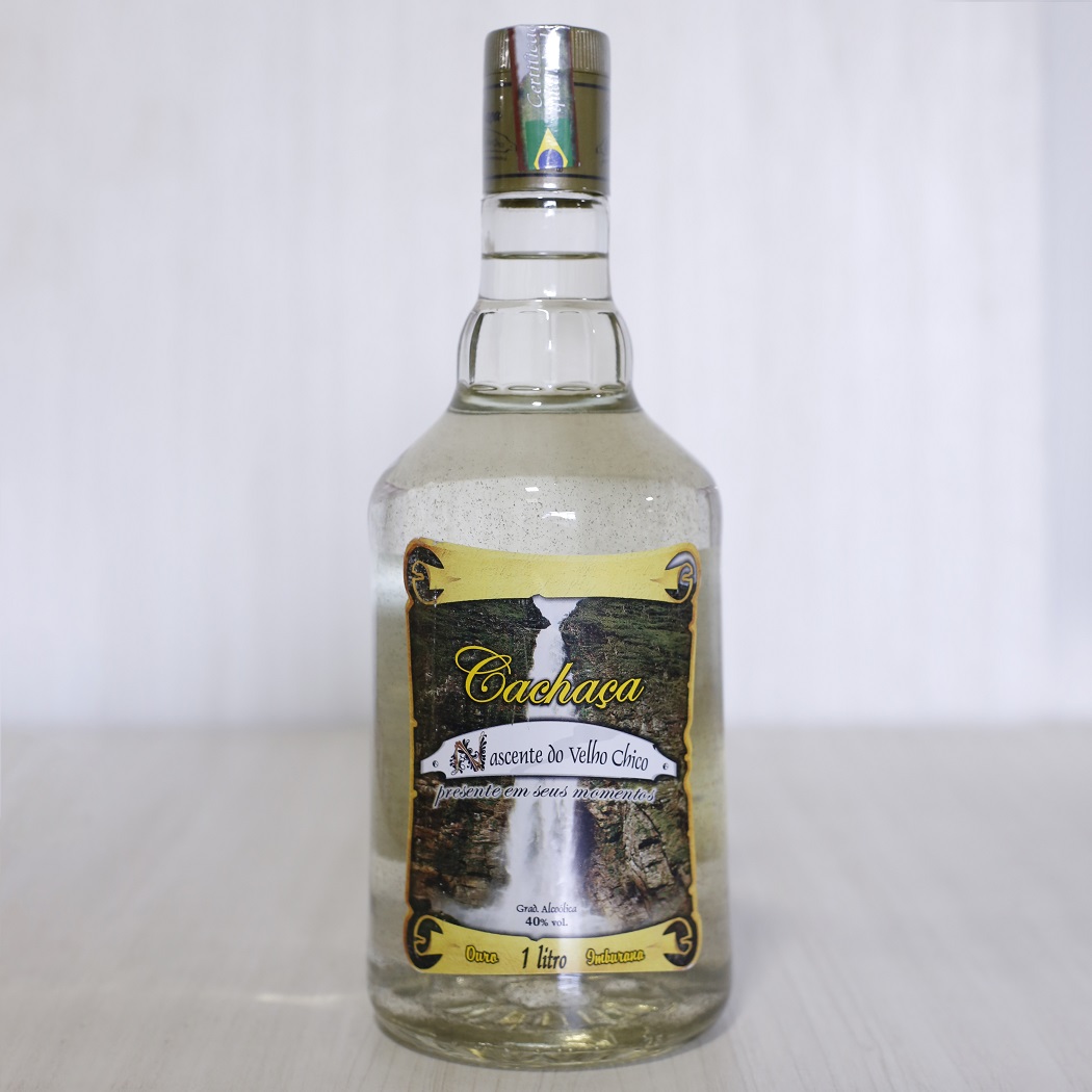 601.Cachaça Velho Chico Imburana 1L